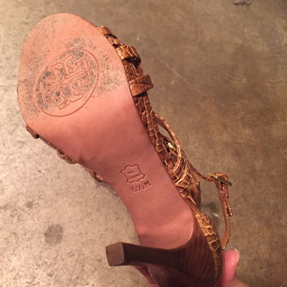 *SOLD* Tory Burch Elizabella - Picture 3 of 3