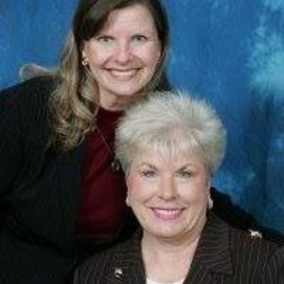 Meet your Posher, Lorraine - Picture 1 of 1