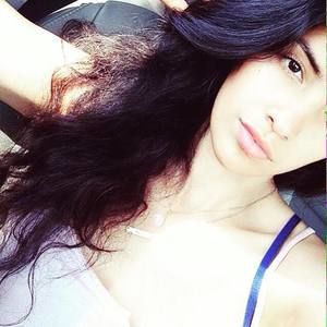 Meet your Posher, Vanessa