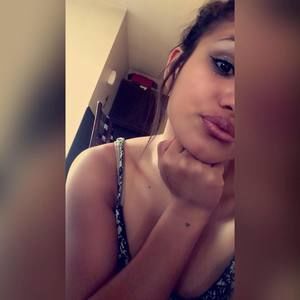 Meet your Posher, Jasmin