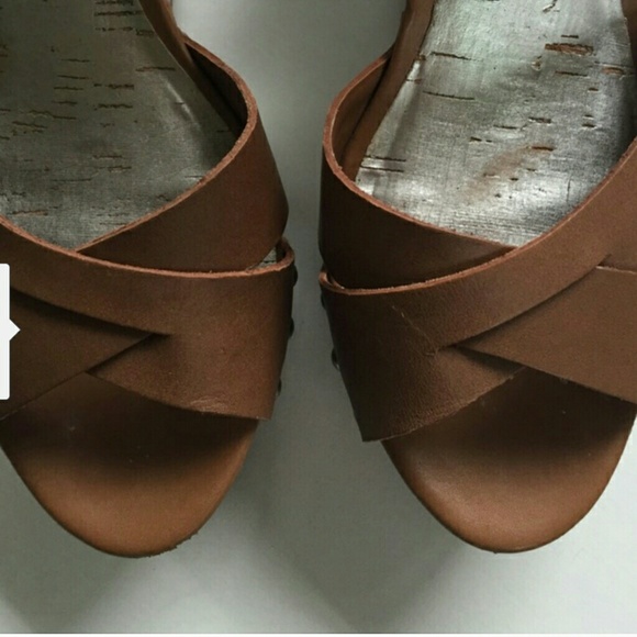 Chinese Laundry sandals Tan - Picture 2 of 4