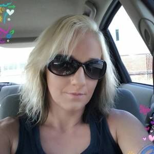 Meet your Posher, Jennei