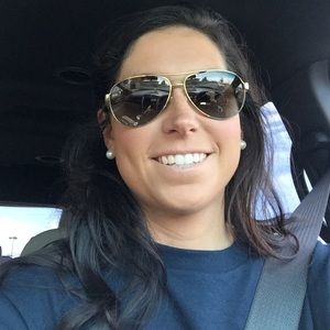 Meet your Posher, Laken