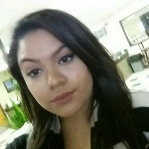 Meet your Posher, Jasmine