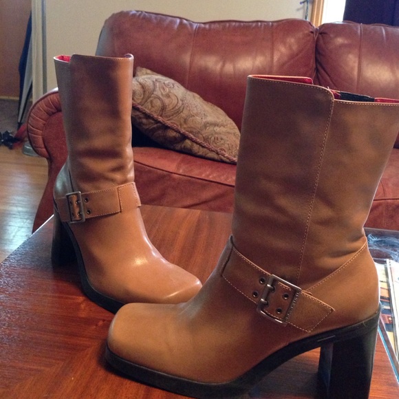 Tommy Hilfiger Shoes - Short boots