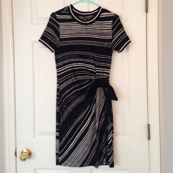 Maternity Dress/black and white