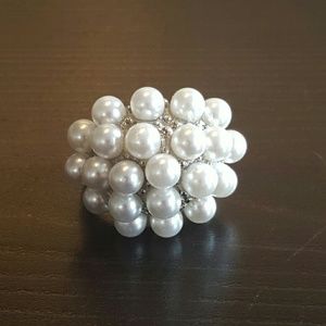 Silver ring with pearl cluster