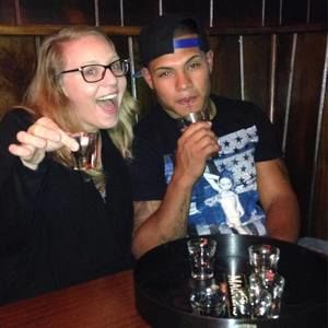 Meet your Posher, Alyson