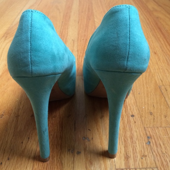 Platform heels - Picture 2 of 4