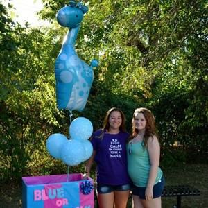 Meet your Posher, Caitlin