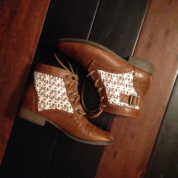 Steve Madden Ankle booties