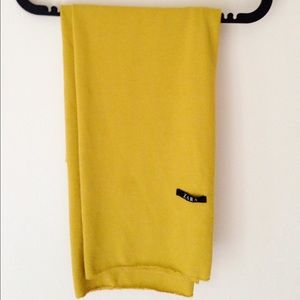 Zara Mustard Yellow Knit Soft Scarf