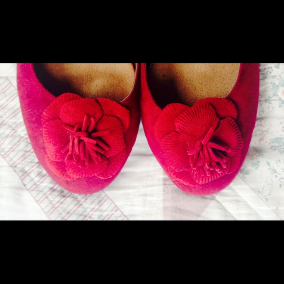 Shoes burgundy ballet flats. Pretty! Sz 10