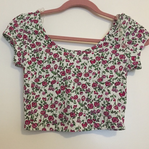White floral print crop top (sz. S)
