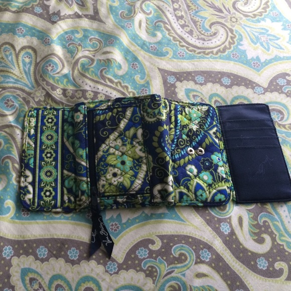 wallet - Picture 3 of 4