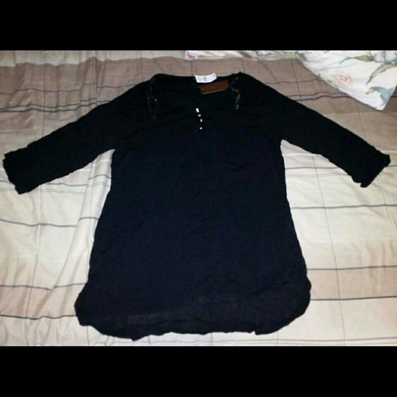 Wet Seal Long Sleeve Tunic Top