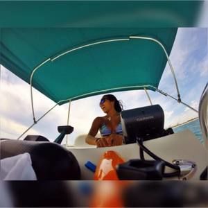 Meet your Posher, Alejandra