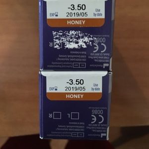 Freshlook color blend contacts! (Honey)