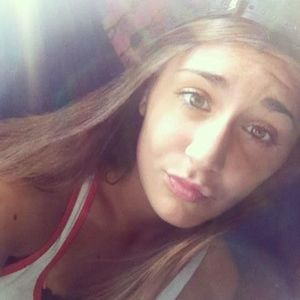 Meet your Posher, Aliesa