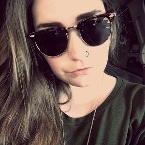 Meet your Posher, Moriah