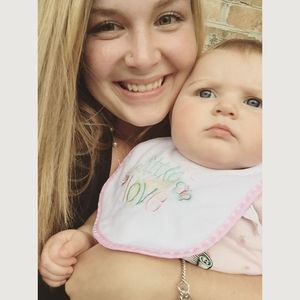 Meet your Posher, Emily