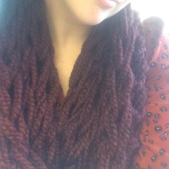 Infinity scarf - Picture 2 of 4