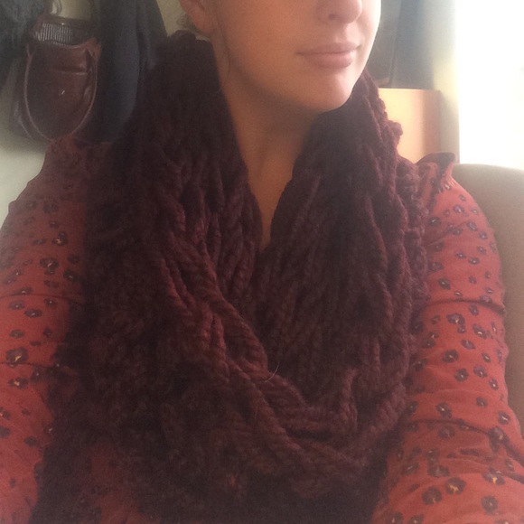 Infinity scarf - Picture 4 of 4