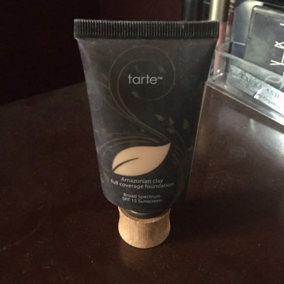 Amazonian clay full coverage foundation