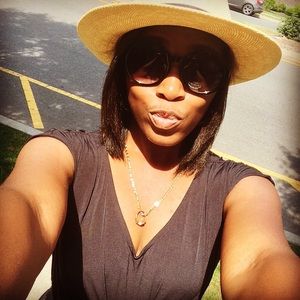 Meet your Posher, Annette