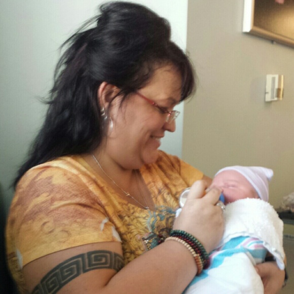 Meet your Posher, Dawn - Picture 3 of 4