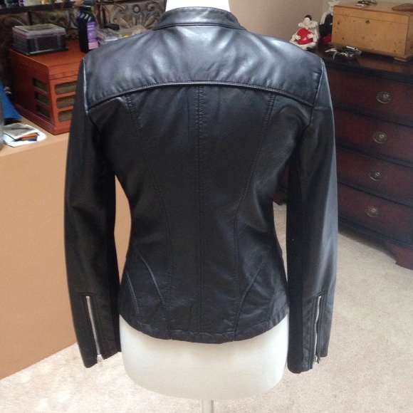Zippered Jacket - Picture 2 of 2
