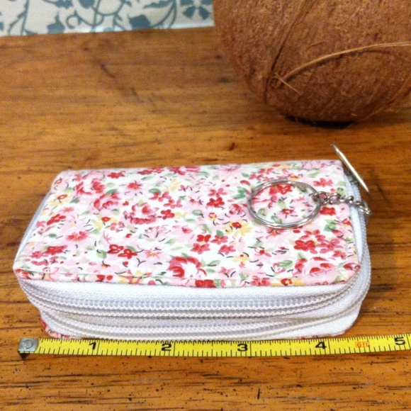 Pink Flower Coin Purse Key Chain - Picture 6 of 6