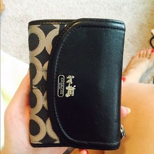 Coach wallet 🎀🎀🎀On Sale🎀🎀🎀