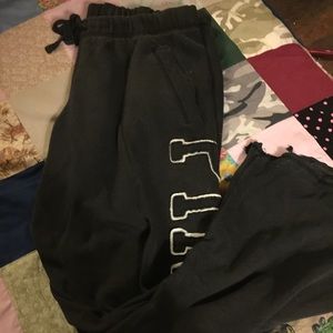 4 pair of VS PINK boyfriend pants size M