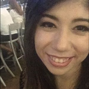 Meet your Posher, Rocio