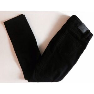 *reserved* NWT BCBG Paris Black Crop Jean