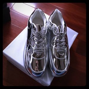 Brand New Mirrored Height Increasing Shoes‼️