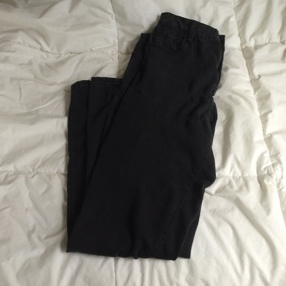 Bullhead black high waist skinny jean