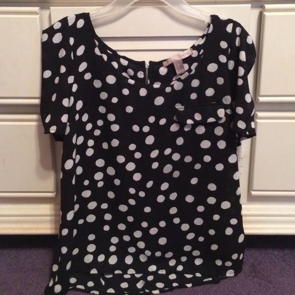 Forever 21 polka dot shirt