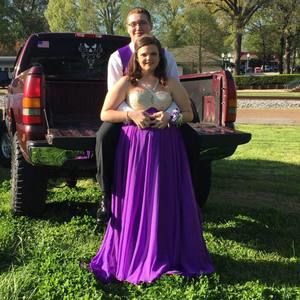 Meet your Posher, Abby