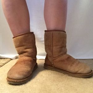 UGG Classic Short Boots