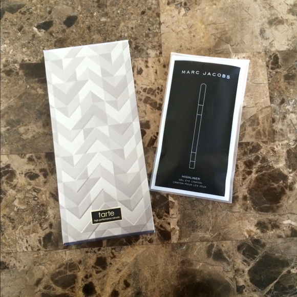 (BRAND NEW) TARTE & MARC JACOBS - Picture 1 of 4