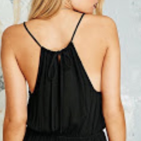 🎉H P🎉U.O. Ecote black crochet dress NWT! Sz. XS - Picture 4 of 4