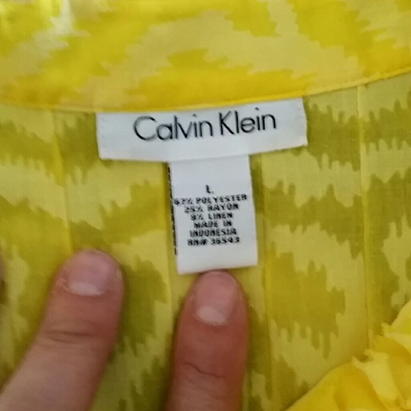 Shirt - Picture 2 of 3