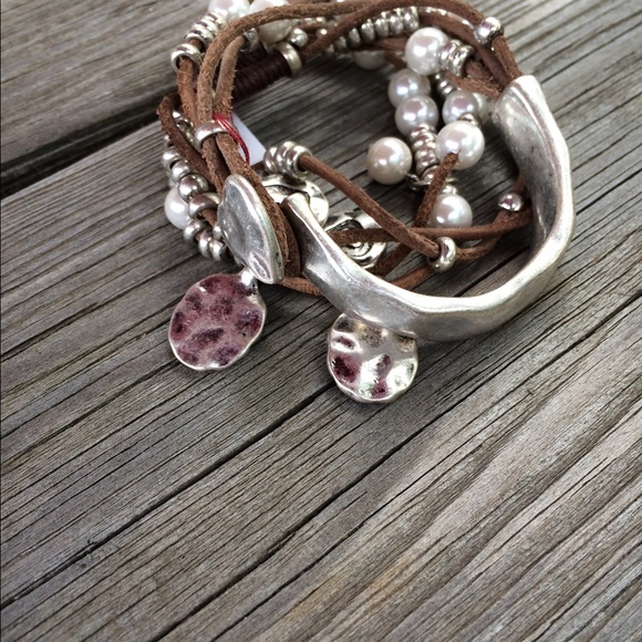 Bracelet