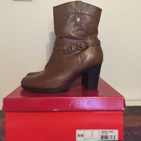 Ankle booties
