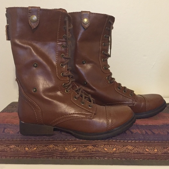 Fall boots