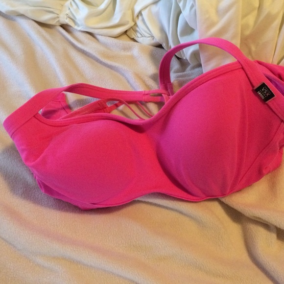 VS sports bra