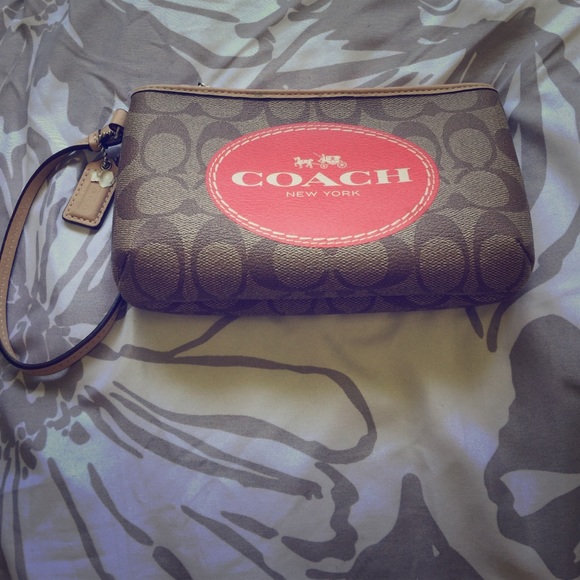 Coach wristlet purse