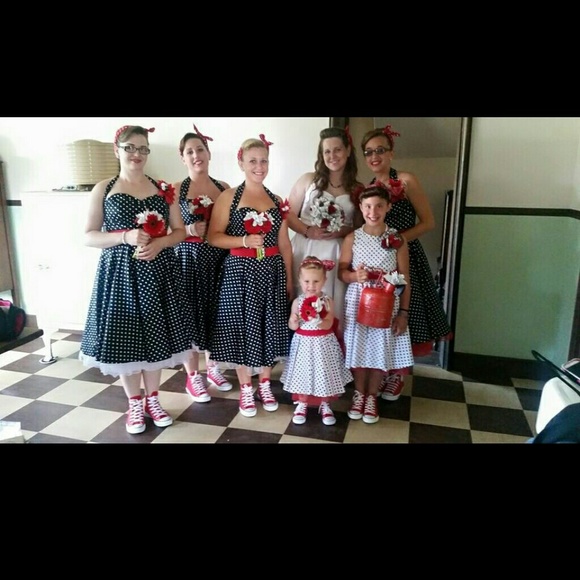 Meet your Posher, Antonette - Picture 1 of 1